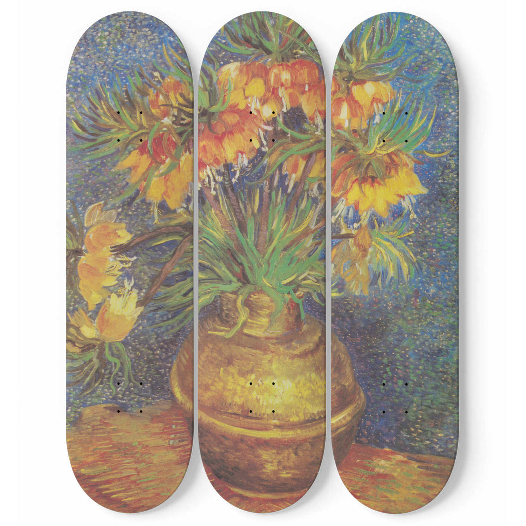 Kaiserkronen in einer Kupfervase Skateboard Wall Art