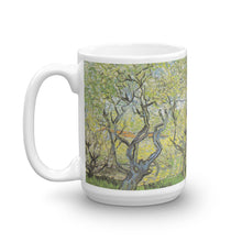 Van Gogh - Blühender Obstgarten Classic Art Mug
