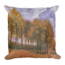 Bauernhaus zwischen Bäumen Premium Pillow