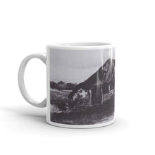 Van Gogh - Bauernhaus mit heimkehrenden Bauern Classic Art Mug