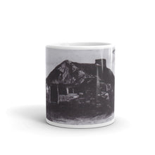 Van Gogh - Bauernhaus mit heimkehrenden Bauern Classic Art Mug