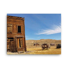 Forgotten Lodging Farm Canvas Print