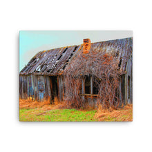 Old Kentucky Farmhouse Canvas Print