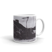 Van Gogh - Bauernhaus mit heimkehrenden Bauern Classic Art Mug