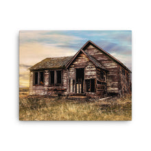 Old Louisiana Farmhouse Canvas Print